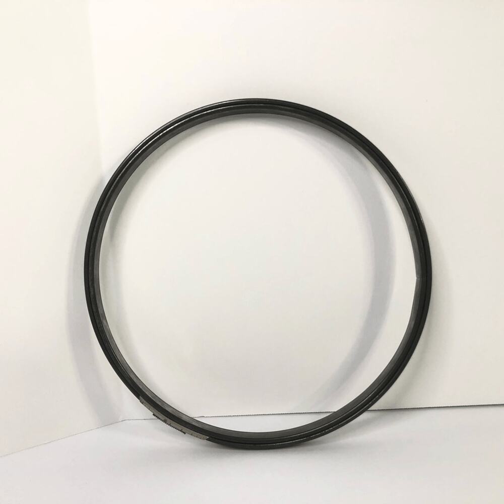 vintage embroidery hoop metal and cork with spring as is not marked 7 inch round
